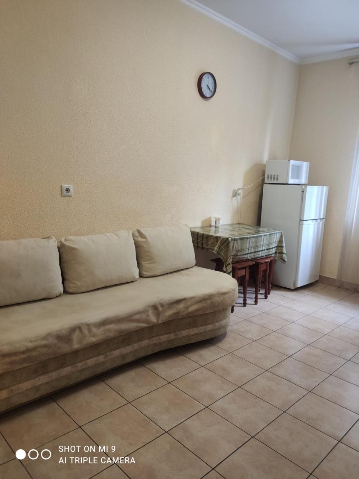 Apartments Domovik On Beregovskaya 3 Munkács Kültér fotó